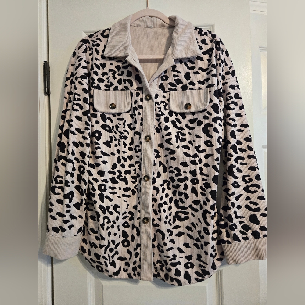Leopard Cheetah Button-Up Corduroy Top Jacket